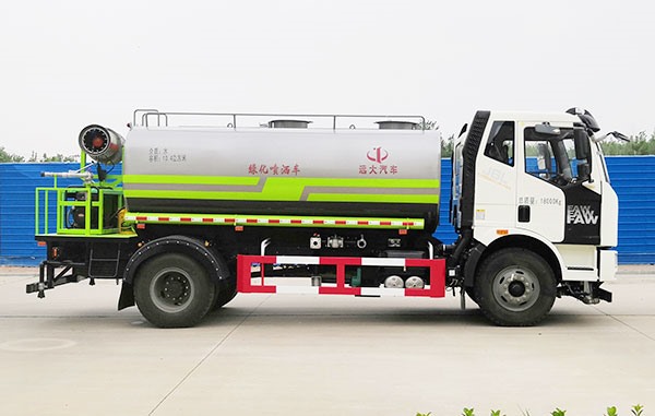 10方绿化喷洒车YYD5180GPSC6(正右)