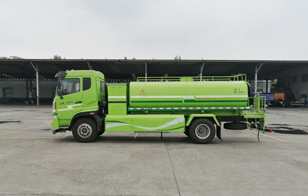 增程式洒水车YYD5180GSSZHEV(侧面)