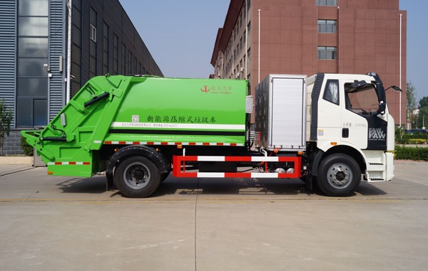 纯电动压缩式垃圾车 YYD5120ZYSCBEV(正右)