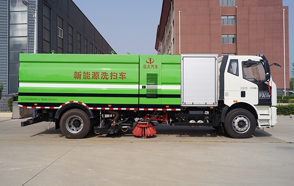 纯电动 8T环卫洗扫车
